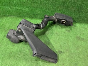 กล่องกรองอากาศ Свап 14435AA100 46052AG050 SUBARU OUTBACK