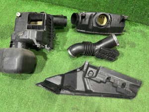 空滤壳 Свап SUBARU OUTBACK OEM 14435AA100 46052AG050 BPE 2004 EZ30