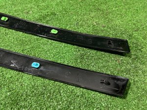 Side moldings SUBARU OUTBACK OEM 63563AG000 63563AG010 BPE 2004 SILVER 39D, 3K3