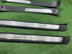 Sill trims SUBARU OUTBACK OEM 94060AG170 94060AG180 BPE 2004 SILVER 39D, 3K3