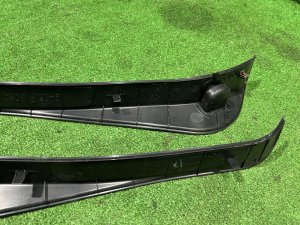 Sill trims SUBARU OUTBACK OEM 94060AG170 94060AG180 BPE 2004 SILVER 39D, 3K3