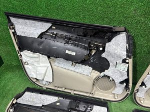 แผงบุประตู SUBARU OUTBACK OEM 94279AG180WA 94279AG190WA 94239AG700WA 94239AG710WA BPE 2004 SILVER 39D, 3K3