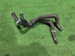 ヒーターホース SUBARU OUTBACK OEM 72421AG010 72411AG000 BPE 2004 EZ30