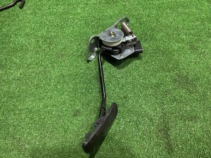 แป้นคันเร่ง SUBARU OUTBACK OEM 36010AG000 BPE 2004 SILVER 39D, 3K3