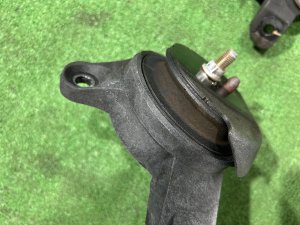 Soportes de motor SUBARU OUTBACK OEM 41022AG020 41022AG030 BPE 2004 EZ30