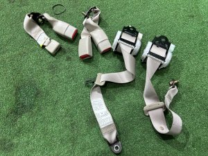 シートベルト задние SUBARU OUTBACK OEM 64660AG100WA 64660AG110WA BPE 2004 SILVER 39D, 3K3