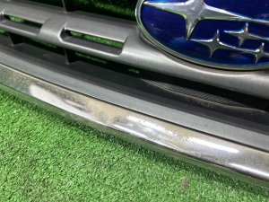 Grelha do radiador 1 мод SUBARU OUTBACK OEM 91121AG020 BPE 2004 SILVER 39D, 3K3