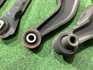 Braços de suspensão traseiros SUBARU OUTBACK OEM 20250AE010 20250AE000 20250AE020 20250AE040 BPE 2004 EZ30