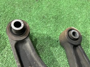 Braços de suspensão traseiros SUBARU OUTBACK OEM 20250AE010 20250AE000 20250AE020 20250AE040 BPE 2004 EZ30