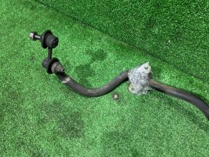 Barra estabilizadora dianteira SUBARU OUTBACK OEM 20401AG000 BPE 2004 EZ30