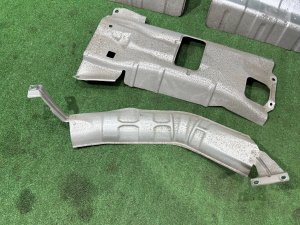 แผ่นกันความร้อนท่อไอเสีย SUBARU OUTBACK OEM 59024AG061 59024AG071 59024AG030 BPE 2004 EZ30