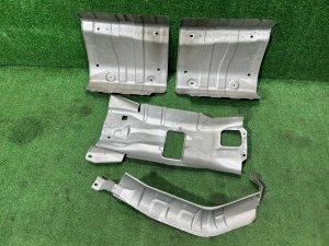 แผ่นกันความร้อนท่อไอเสีย SUBARU OUTBACK OEM 59024AG061 59024AG071 59024AG030 BPE 2004 EZ30