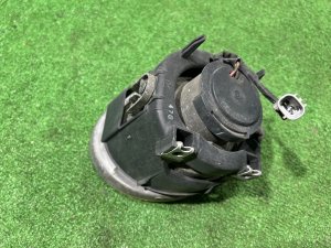 Right fog light 114-20759 R SUBARU OUTBACK OEM 84501AG020 BPE 2004