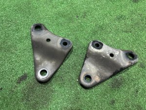 Soportes de los brazos delanteros SUBARU OUTBACK OEM 20216AG020 20216AG030 BPE