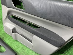 Door trim panels 3 штуки SUBARU FORESTER OEM 94232SA200JA 94221SA300JA 94221SA310JA SG5 2007 BLACK 32J 32J