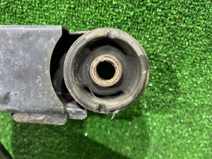 Travessa traseira SUBARU LEGACY LANCASTER OEM 20152AE001 BHE BH9 BH5 BE5 BE9 BEE 2001 EZ30 AT