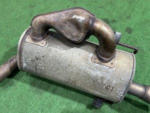 消音鼓 SUBARU LEGACY LANCASTER OEM 44300AE200 BHE 2001 EZ30 AT