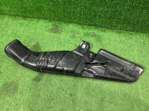 Air intake SUBARU LEGACY LANCASTER OEM 46012AE100 BHE 2001 EZ30 AT