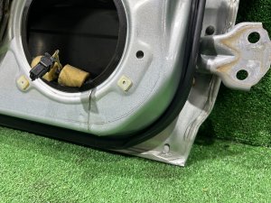 左后门 SUBARU LEGACY LANCASTER OEM 60400AE430 BHE BH9 2001 SILVER/GREY 1U2
