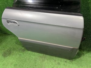 右后门 SUBARU LEGACY LANCASTER OEM 60400AE420 BHE BH9 2001 SILVER/GREY 1U2