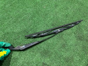 后雨刮 SUBARU LEGACY LANCASTER OEM 86532AC290 86542AE070 BHE BH9 2001