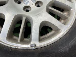 Llantas R16 SUBARU LEGACY LANCASTER OEM 28111AE120 BHE 2001