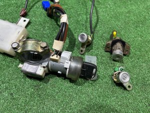 Canhão da ignição Комплект замков SUBARU LEGACY LANCASTER OEM 57491AE740 88035AE100 BHE BH9 BH5 2001 SILVER/GREY 1U2