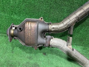 排气歧管 БЕЗ КАТАА !!! SUBARU LEGACY LANCASTER OEM 44101AE050 BHE BEE 2001 EZ30 AT