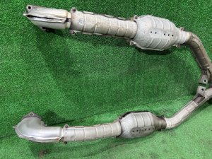 排气歧管 БЕЗ КАТАА !!! SUBARU LEGACY LANCASTER OEM 44101AE050 BHE BEE 2001 EZ30 AT