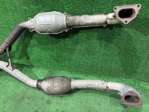 排气歧管 БЕЗ КАТАА !!! SUBARU LEGACY LANCASTER OEM 44101AE050 BHE BEE 2001 EZ30 AT