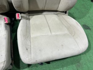 座椅总成 SUBARU LEGACY LANCASTER OEM 64010AE700GE 64010AE710GE 64231AE360GE 64221AE130GE BHE BH9 BH5 2001 SILVER/GREY 1U2