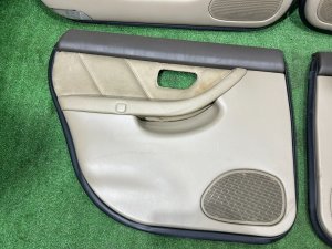 Painéis de porta SUBARU LEGACY LANCASTER OEM 94210AE600AD 94210AE610AD 94220AE420AD 94220AE430AD BHE BH9 BH5 2001 SILVER/GREY 1U2