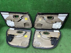 Painéis de porta SUBARU LEGACY LANCASTER OEM 94210AE600AD 94210AE610AD 94220AE420AD 94220AE430AD BHE BH9 BH5 2001 SILVER/GREY 1U2
