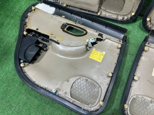 Painéis de porta SUBARU LEGACY LANCASTER OEM 94210AE600AD 94210AE610AD 94220AE420AD 94220AE430AD BHE BH9 BH5 2001 SILVER/GREY 1U2