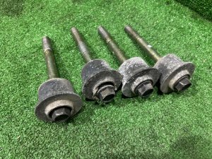 Проставки задние болты балки задней SUBARU LEGACY LANCASTER OEM 20176AE020 901000176 BHE BH9 2001 EZ30 AT