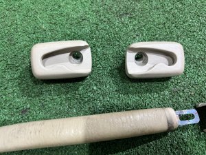 车顶拉手 крепления сетки SUBARU LEGACY LANCASTER OEM 92041AE020GF 92043AE000GF 92045AE000GF 92045AE010GF BHE 2001 SILVER/GREY 1U2