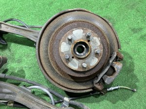 Cubos traseiros SUBARU LEGACY LANCASTER OEM 28462AE011 28474AE000 20252AE001 26700AE030 BHE BH9 BH5 BE5 BE9 BEE 2001 EZ30 AT