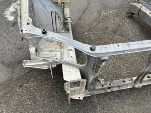 แผงหน้าหม้อน้ำ SUBARU LEGACY LANCASTER OEM 53060AE001, 53020AE081, 53020AE091, 53040AE000, 53060AE051 BHE BH9 BH5 BE5 BE9 BEE 2001 SILVER/GREY 1U2