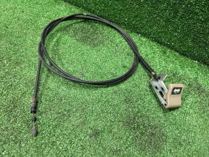 Cable del capó SUBARU LEGACY LANCASTER OEM 57330AE000GE BH9 BHE 2001 SILVER/GREY 1U2