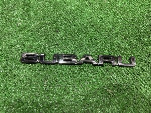 โลโก้ SUBARU 93073AE570 SUBARU LEGACY LANCASTER