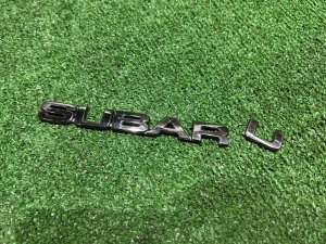 Emblema SUBARU SUBARU LEGACY LANCASTER OEM 93073AE570 BHE BH9 2001 SILVER/GREY 1U2