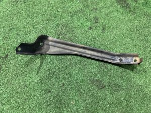 Soporte derecho del parachoques delantero SUBARU LEGACY LANCASTER OEM 57707AE230 BHE 2001 SILVER/GREY 1U2