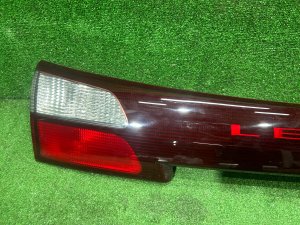 Farolim da porta da bagageira Накладка пятой двери SUBARU LEGACY LANCASTER OEM 84251AE060 BHE 2001