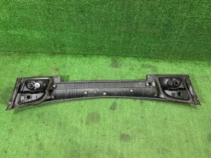 Farolim da porta da bagageira Накладка пятой двери SUBARU LEGACY LANCASTER OEM 84251AE060 BHE 2001