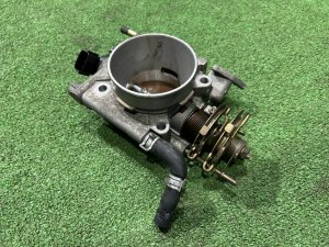 Throttle body SUBARU LEGACY LANCASTER OEM 16114AA961 BHE 2001 EZ30 AT
