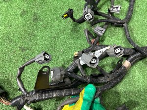 エンジンハーネス SUBARU LEGACY LANCASTER OEM 24020AC335 24020AC752 BHE 2001 EZ30 AT