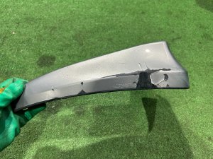 Left front mud flap SUBARU LEGACY LANCASTER OEM 1234567 BHE 2001 SILVER/GREY 1U2