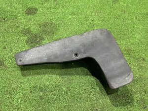 Left front mud flap SUBARU LEGACY LANCASTER OEM 1234567 BHE 2001 SILVER/GREY 1U2