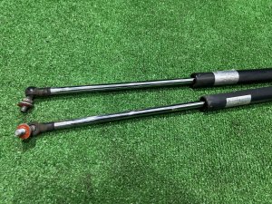 行李厢盖支撑杆 SUBARU FORESTER OEM 63269SC000 63269SC010 SH5 2007 GREY 61K