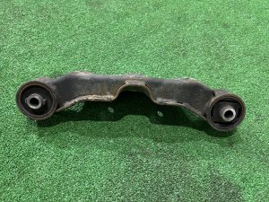 ยางแท่นเฟืองท้าย 41310AG022 SUBARU FORESTER